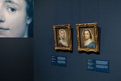 Ausstellungsansicht &quot;Aus dem Schatten. Künstlerinnen vom 16. bis zum 18. Jahrhundert&quot;