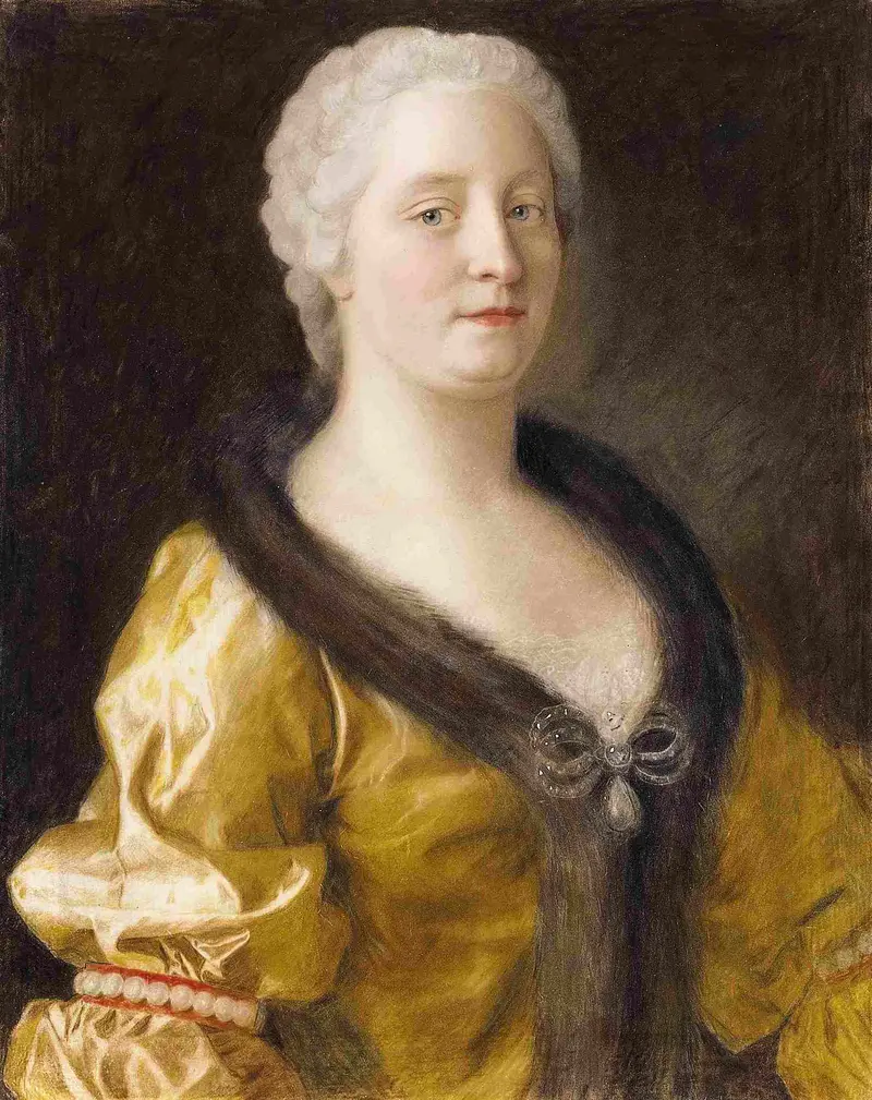 Maria Theresa with wig and in yellow dress