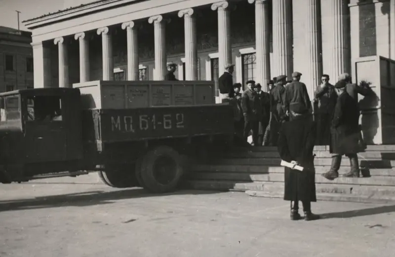 Large woooden boxes were loaded on a truck